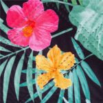 Patura pentru picnic sau plaja, cu folie izolatoare si maner, 150x200cm, negru floral Mob360 - imagine 7