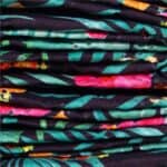 Patura pentru picnic sau plaja, cu folie izolatoare si maner, 150x200cm, negru floral Mob360 - imagine 8